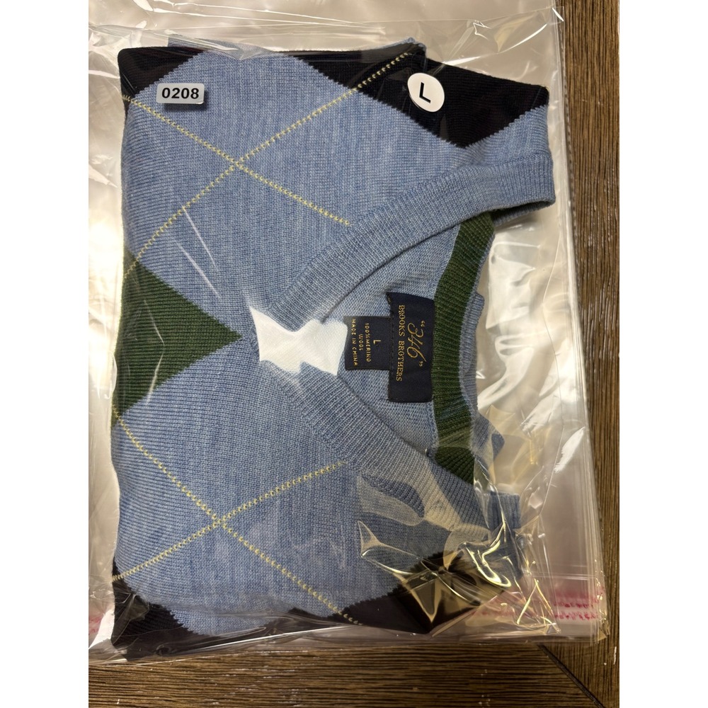 Brooks Brothers 346 Mens Merino Wool Argyle V-Neck Sweater Blue Black Green L - Picture 4 of 4